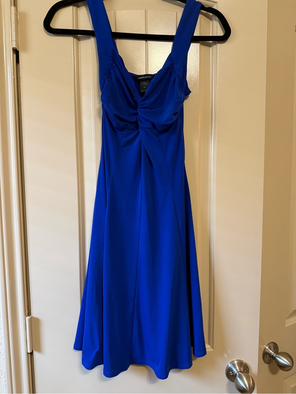 Moda International Victoria’s Secret Twist Front Blue M Dress